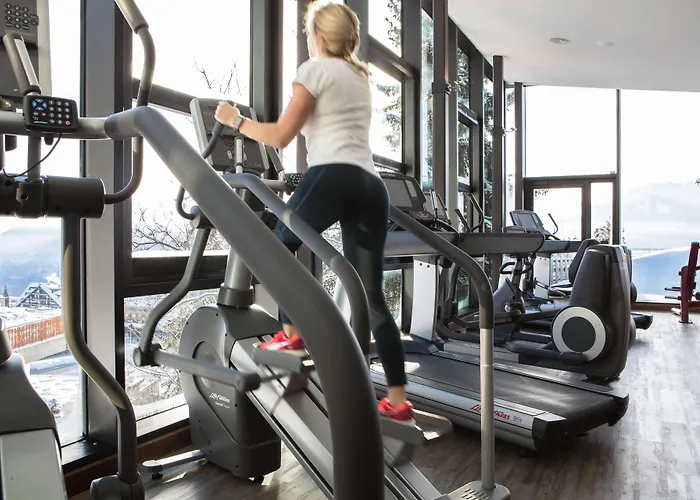 克莱恩大使酒店 5* 克莱恩 蒙塔纳