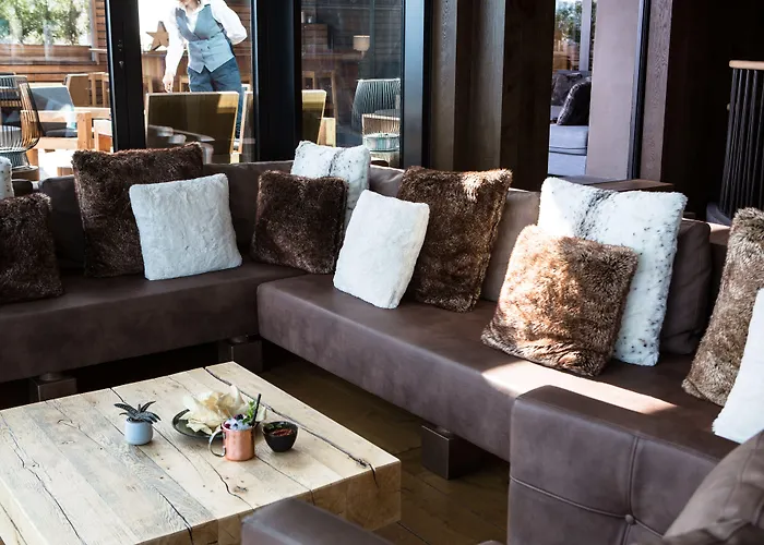 克莱恩大使酒店 5* 克莱恩 蒙塔纳